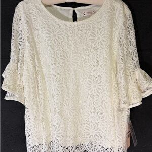 Nannette Ivory Floral Lace Flutter-3/4 length Sleeve Blouse NWT